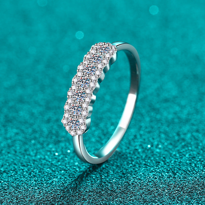 Safa Moissanite Ring