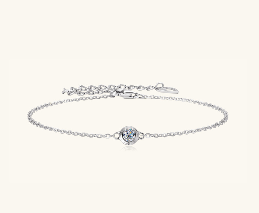 Shamsa Moissanite Bracelet
