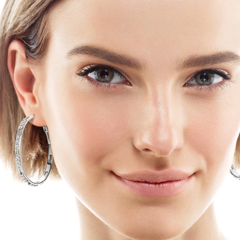 Azra Moissanite Earrings