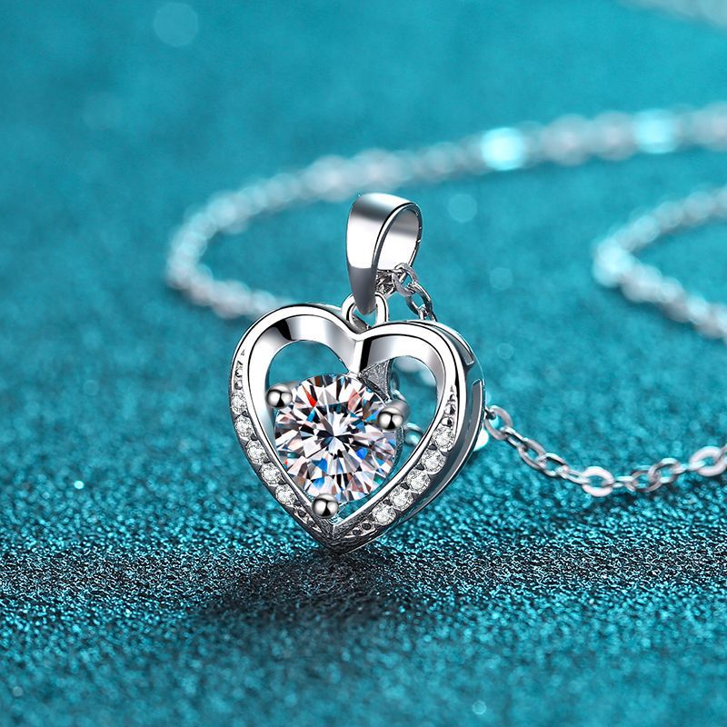 Zeina Moissanite Necklace