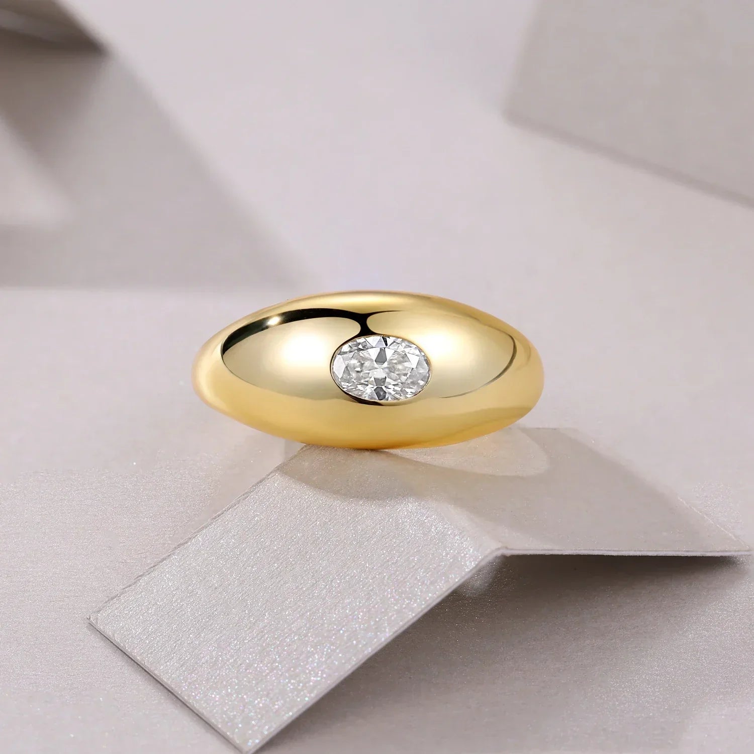 Safiya Moissanite Ring
